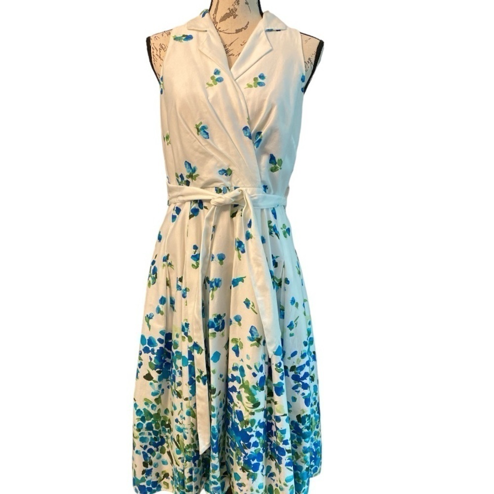 JONES WEAR DRESS, white with blue floral. Faux wrap top, belted, fit & flare. - Picture 3 of 11